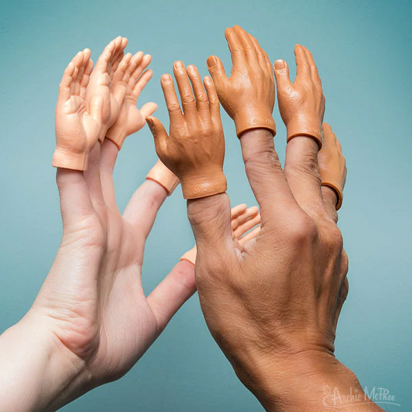 Finger Hands, Assorted 1pc