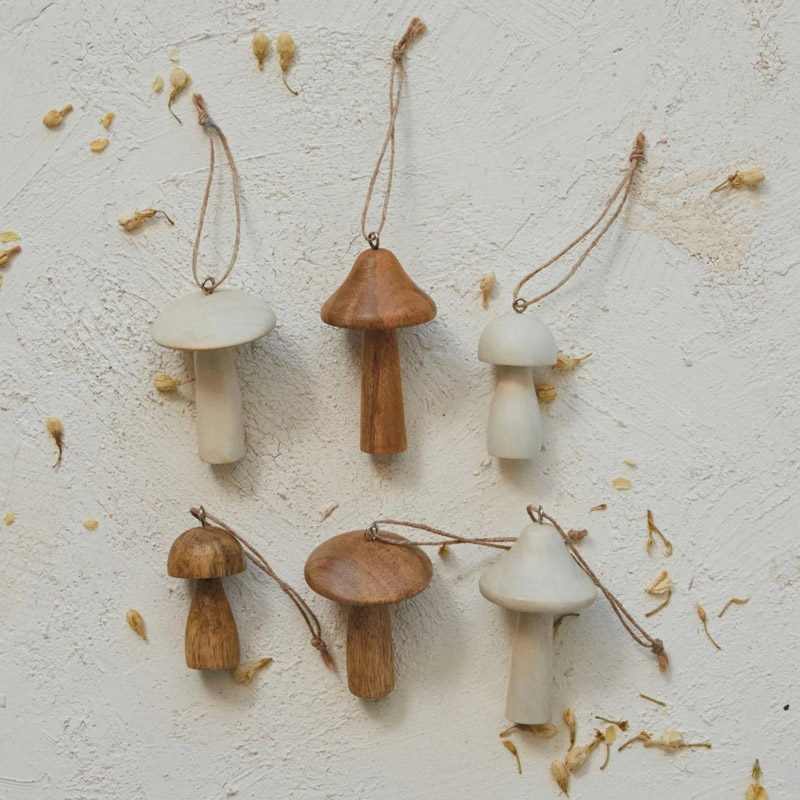 Wood Mushroom Ornament, Assorted 1pc